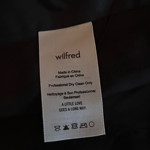 Aritzia Wool Mini Skirt, Heather Charcoal, Size 4 - Picture 6 of 9